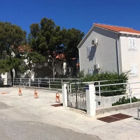 Appartement Tereza Sutivan